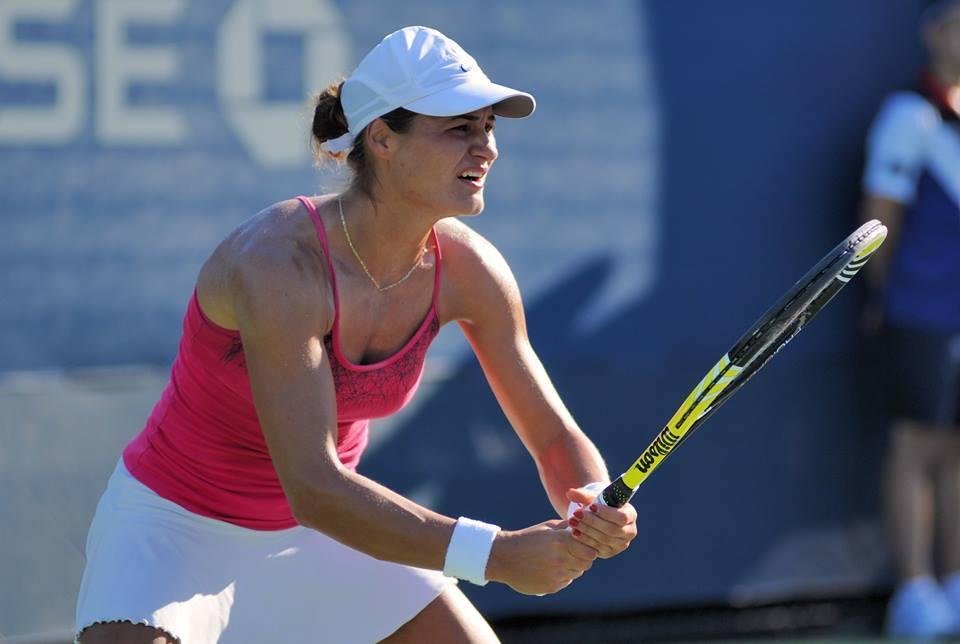 Monica Niculescu, eliminată &icirc;n manşa I a Australian Open. Doar Halep şi C&icirc;rstea vor evolua &icirc;n turul al doilea