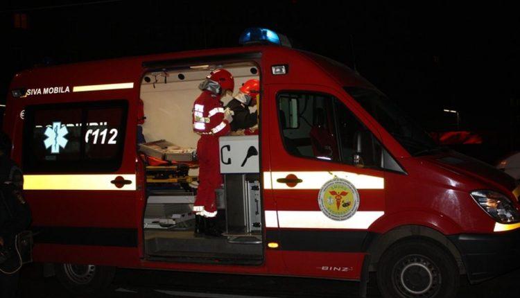 Patru mașini au fost implicate &icirc;ntr-un accident &icirc;n județul Sibiu. Traficul este blocat pe DN14