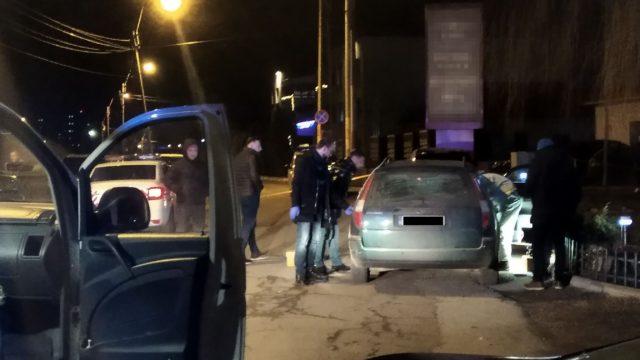 Cine este t&acirc;năra găsită moartă &icirc;n mașina iubitului ei. Femeia avea 30 de ani și ar fi fost ucisă &icirc;n urma unui scandal&nbsp;