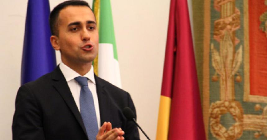 Luigi Di Maio a demisionat de la conducerea formaţiunii Mişcarea Cinci Stele; Demisia nu va afecta stabilitatea guvernului