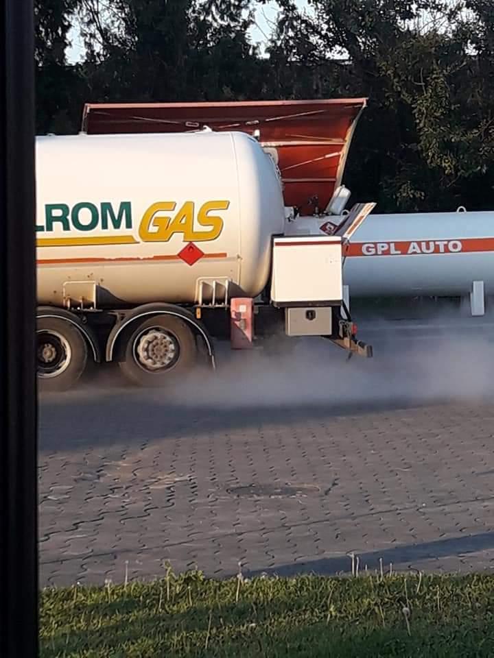 &Icirc;n judeţul Galaţi sunt 21 de benzinării dezafectate, Garda de Mediu a dispus măsuri urgente pentru neutralizarea tancurilor de combustibili