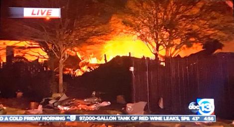 Explozie puternică într-un imobil la Houston în statul american Texas