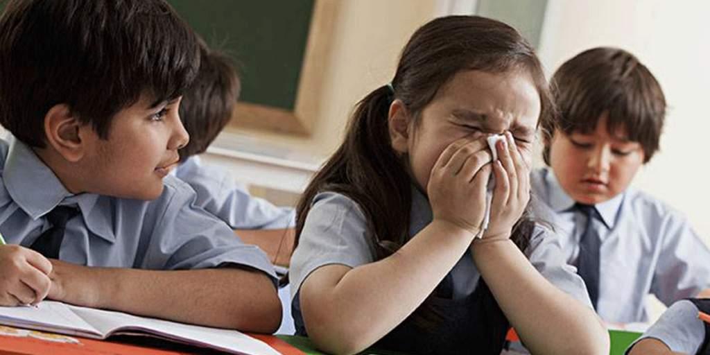 Gripa &icirc;nchide alte unități de &icirc;nvățăm&acirc;nt. Lista școlilor și grădinițelor ai căror elevi vor sta acasă trei zile&nbsp;