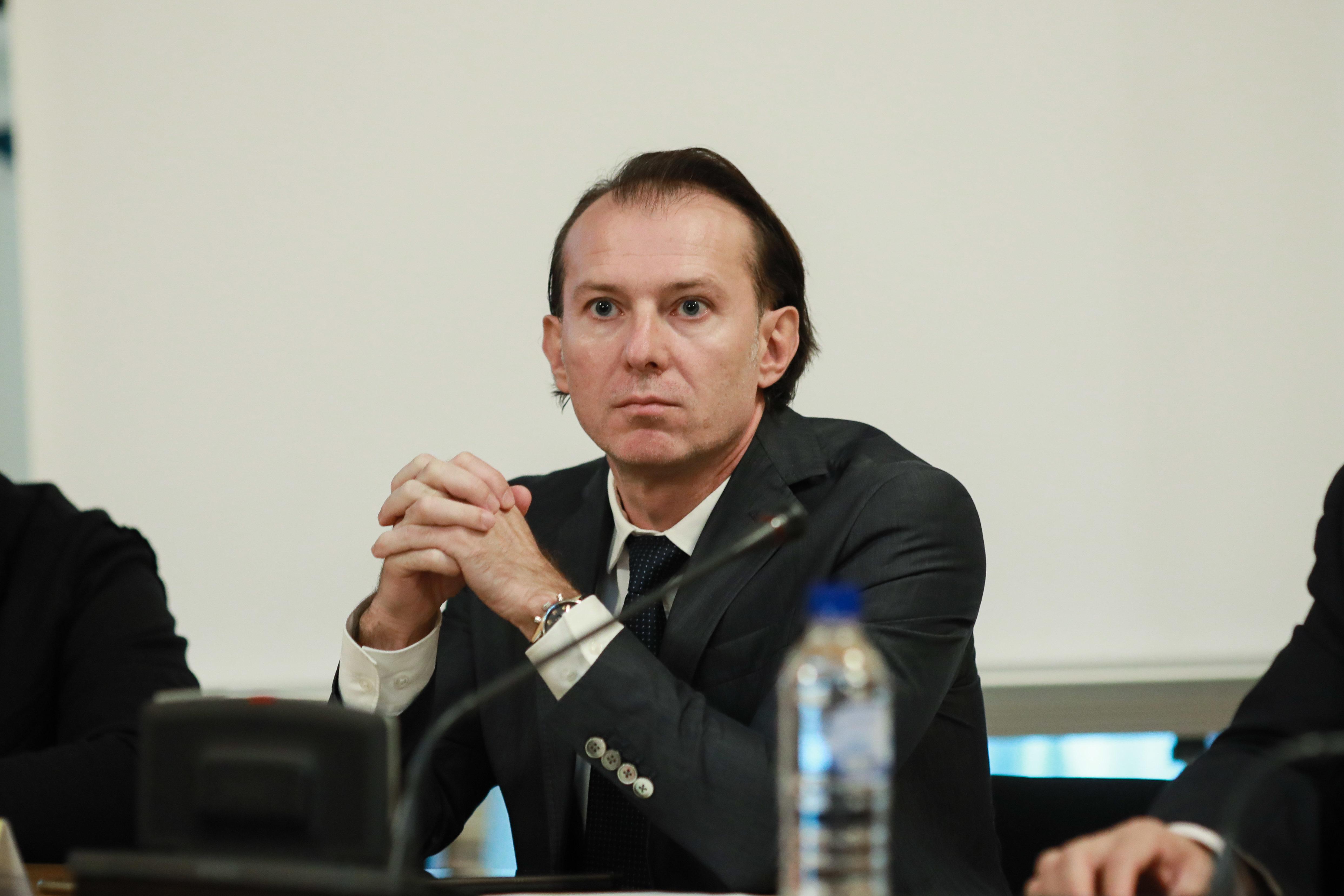 C&icirc;ţu: Deficitul bugetar la sf&acirc;rşitul anului trecut a fost 4,6%. Bugetul PSD prevedea venituri mai mari dec&acirc;t cele colectate