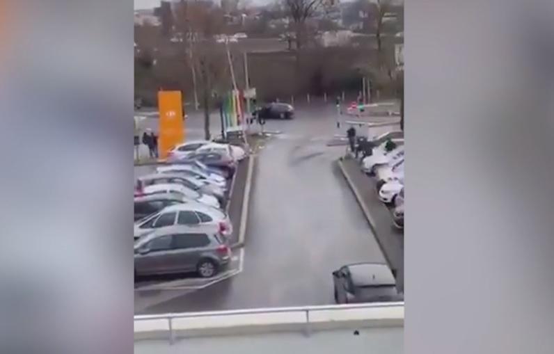 Mărturii cutremurătoare după atacul din Franța! Imagini tulburătoare! &bdquo;A murit după ce și-a salvat soția de o lovitură de cuțit! A &icirc;ncasat-o &icirc;n locul ei!&rdquo; - VIDEO