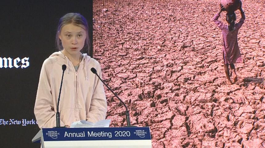Greta Thunberg a făcut cerere pentru &icirc;nregistrarea mărcii numelui său şi a mişcării Fridays For Future