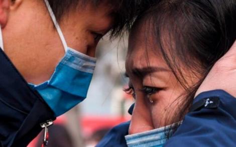 Imagini &icirc;nfiorătoare din Wuhan. Coronavirusul continuă să ucidă și reprezintă o amenințare la nivelul &icirc;ntregii lumi