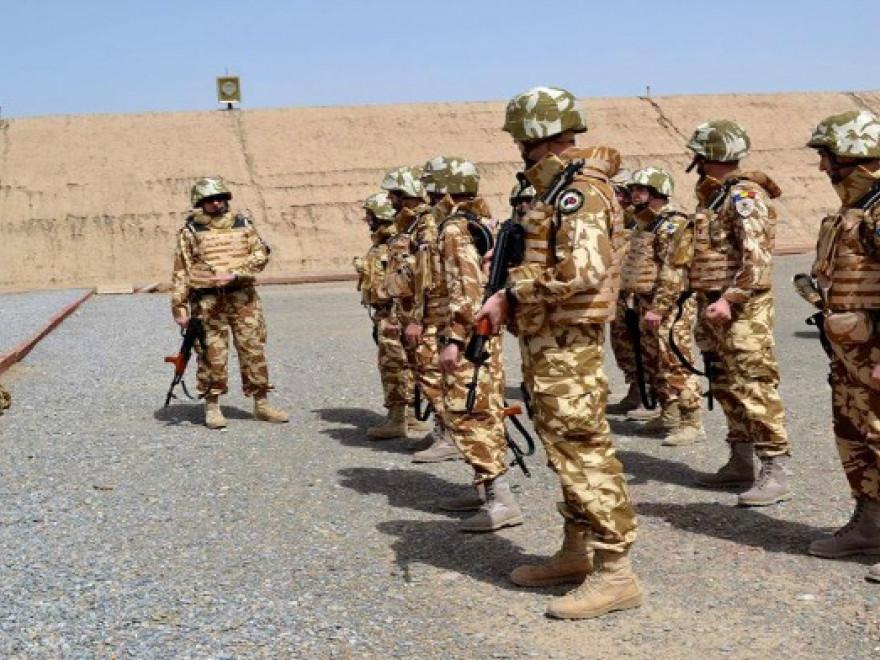 Militarii rom&acirc;ni aflați &icirc;n Irak, reocați temporar, &icirc;n urma crizei Orientul Mijlociu. Anunțul făcut de președintele Klaus Iohannis