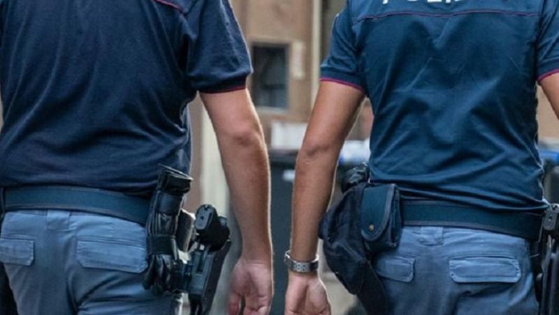 Ce au pățit polițiștii italieni