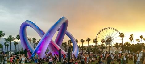 Imagini inedite şi poveşti din culisele festivalului Coachella, în documentarul „20 Years in the Desert” lansat de YouTube