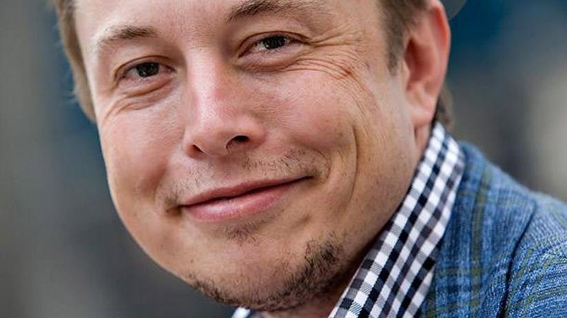 Elon Musk a dansat pe scenă la lansarea programului SUV-ului Model Y în China, provocând o furtună pe reţelele de socializare; Acţiunile Testa au crescut cu 16% - VIDEO