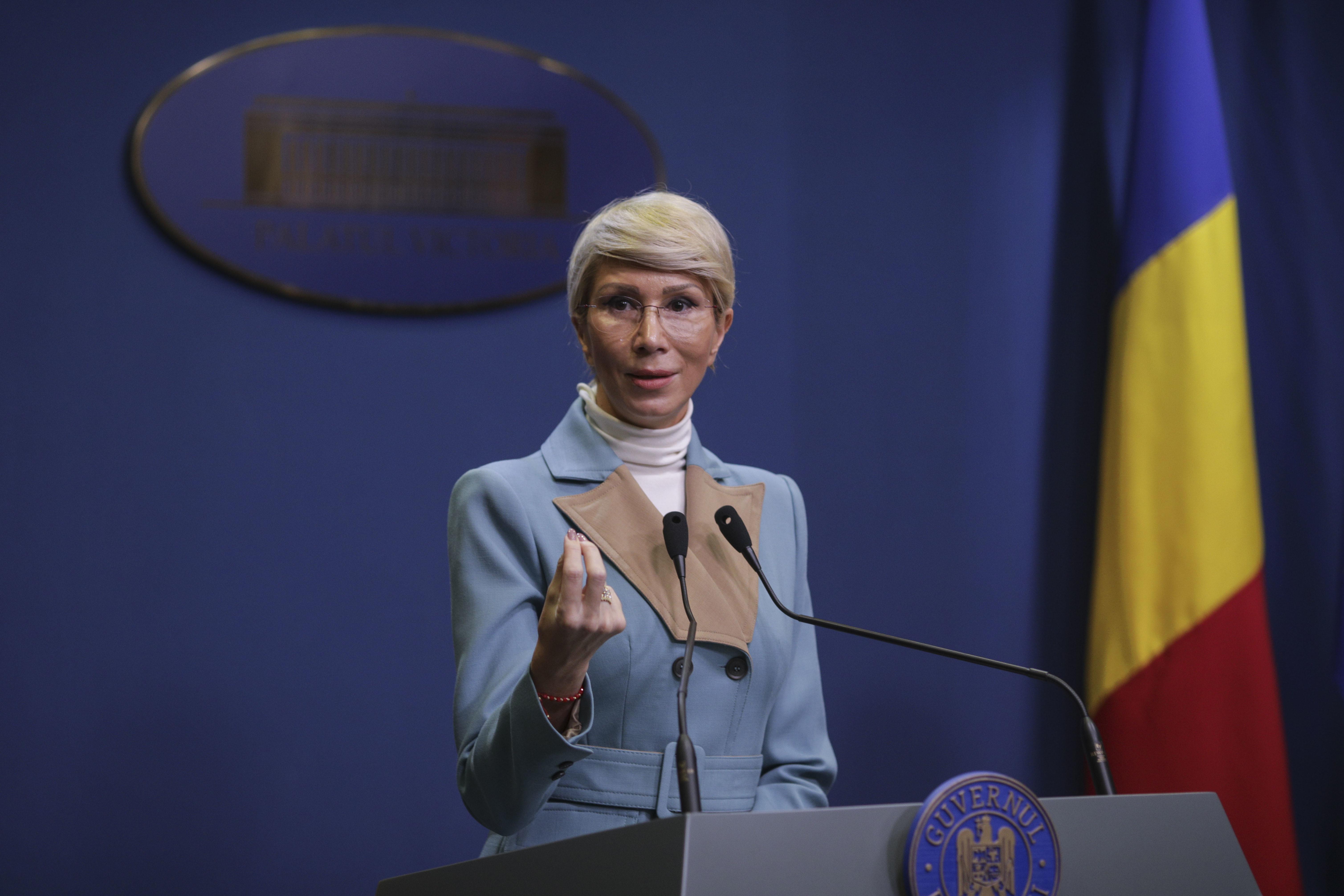 Raluca Turcan: Instituţiile publice sunt &icirc;ntr-un fel de audit. &Icirc;n principiu, obiectivul PNL nu este să dea oameni afară. Cei care muncesc corect, eficient, profesionist nu au niciun motiv de &icirc;ngrijorare