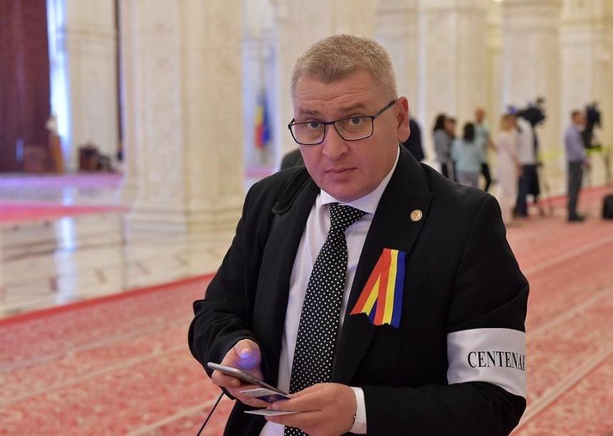 Florin Roman (PNL) cere PSD să voteze tăierea pensiilor speciale: Din economia rezultată, Guvernul ar avea resursele financiare necesare pentru plata alocaţiilor majorate