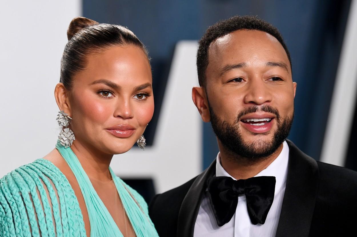 Chrissy Teigen și John Legend, momente dramatice. Modelul a pierdut cea de-a treia sarcină