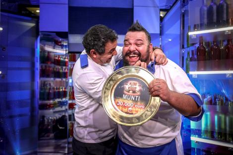 De nerecunoscut! Cum arată azi Mihai Munteanu, câștigătorul show-ului „Chefi la cuțite”, sezon 6! „Munti?!”