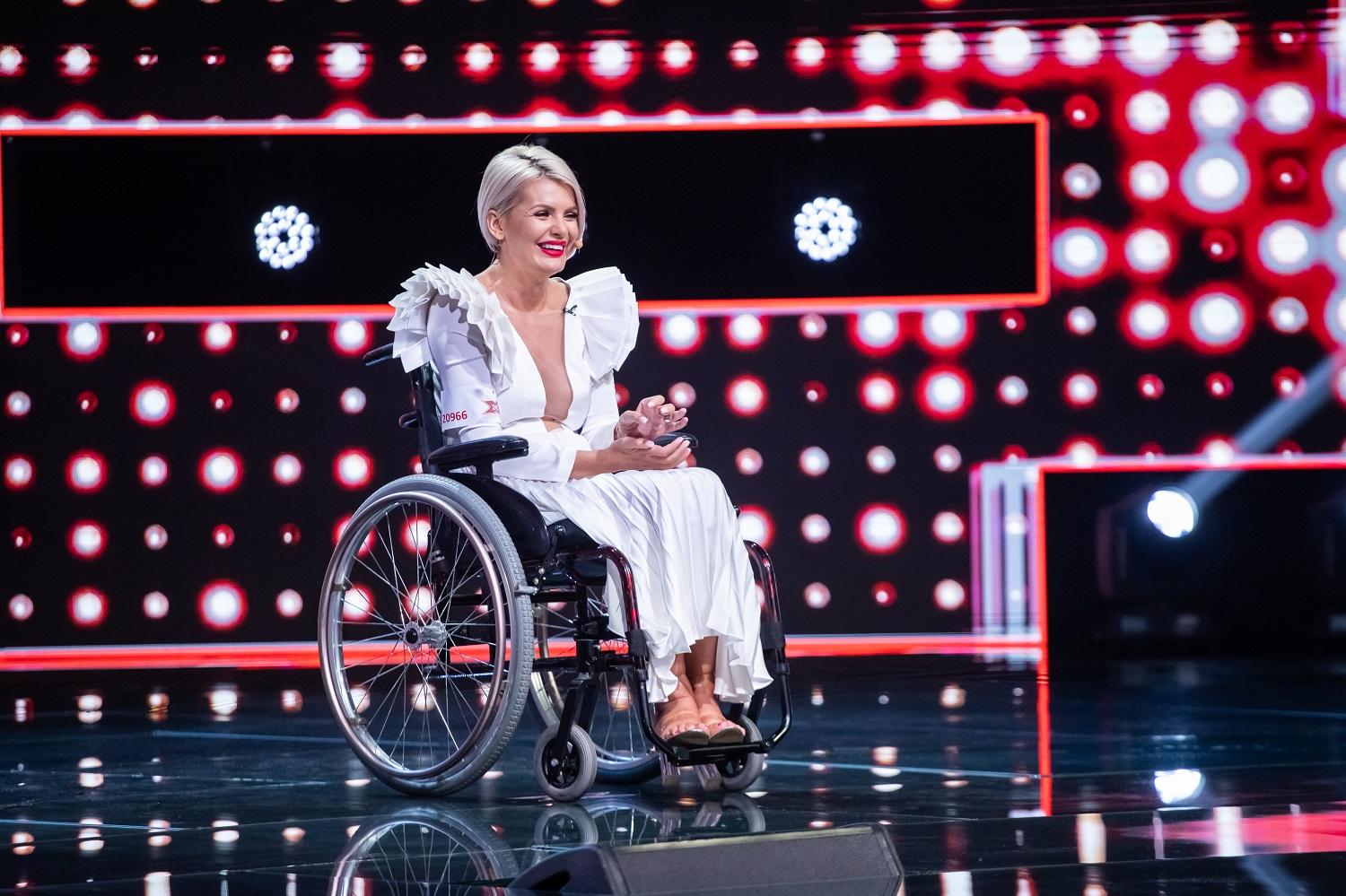 Anamaria German, în scaun cu rotile, pe scena X Factor