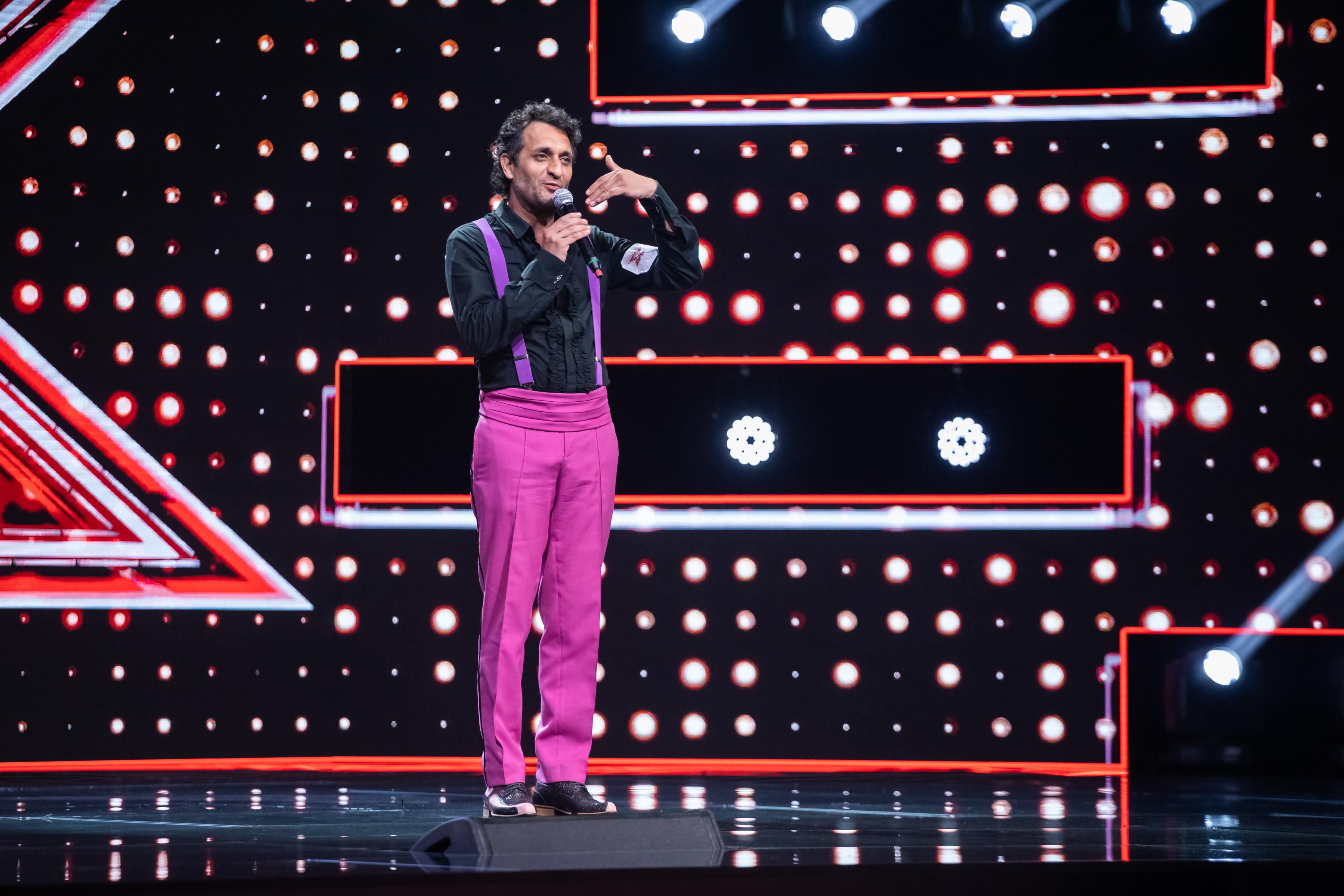 iulian canaf pe scena x factor