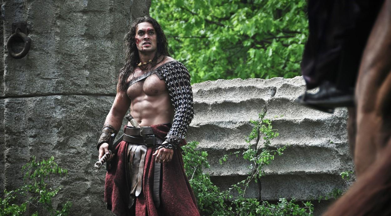 Jason Momoa în ''Conan the Barbarian''