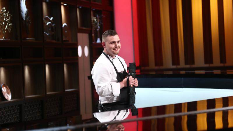 Ștefan Alex Godja, concurent în sezonul 8 al mieisunii „Chefi la cuțite”