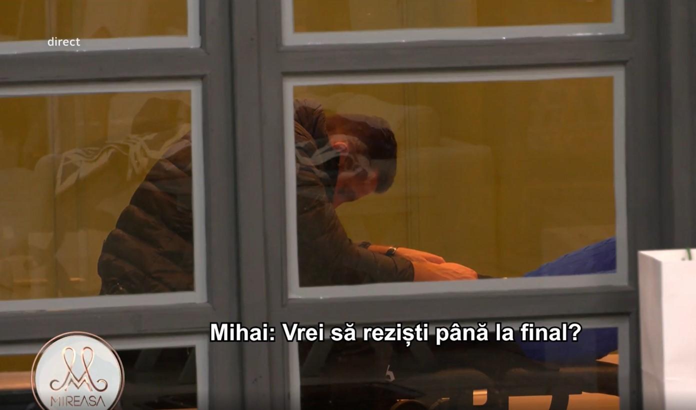 Mihai și Ștefania de la Mireasă, planuri &icirc;mpreună: "De ce să stăm p&acirc;nă la final? Te iau &icirc;n spate și ieșim pe poartă!"