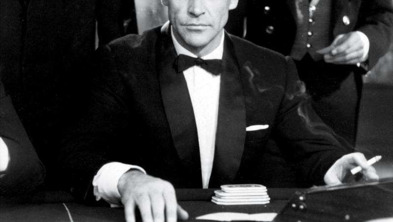 Sir Sean Connery, marele James Bond, a murit la vârsta de 90 de ani. Moartea sa ridică semne de întrebare