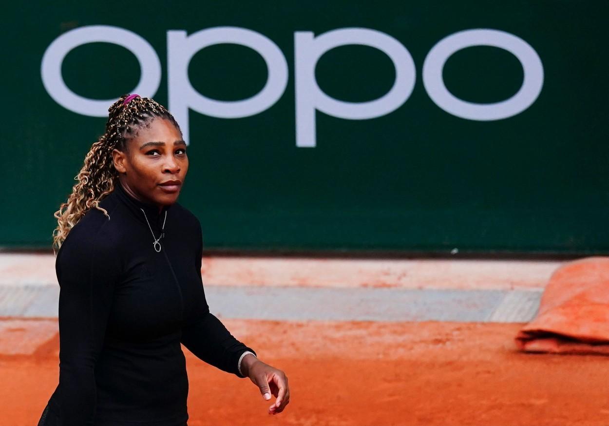 A vrut să demonstreze că poate fi și feminină. Serena Williams, pictorial ieșit din comun pentru Vogue