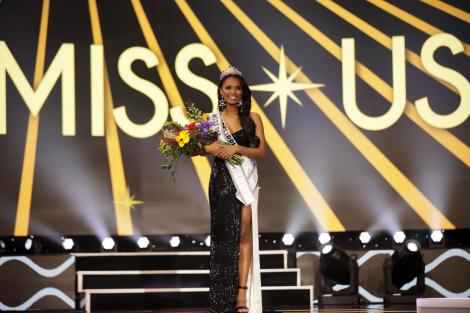 A fost aleasă Miss SUA 2020. Asya Branch este câștigătoarea și cum a impresionat la proba costumului de baie