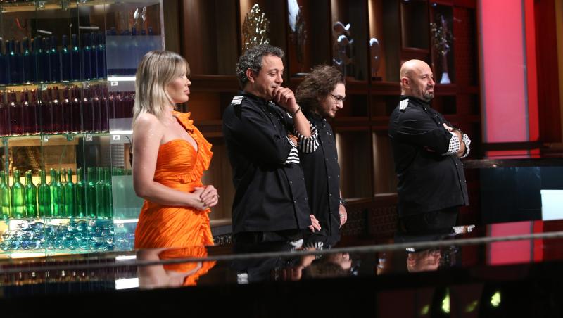 Gina Pistol și jurații emisiunii „Chefi la cuțite”, în sezonul 8