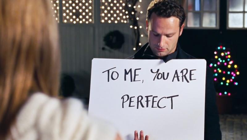 Celebra scenă ''To me, you are perfect'' din ''Love Actually''