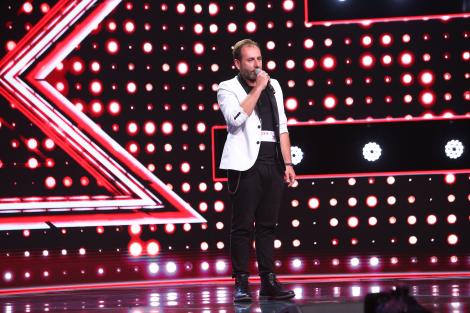X Factor 2020. Enrico Bernardo, din Napoli pe scena X Factor."Mie îmi vine să plâng"
