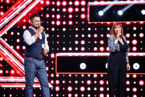 X Factor 2020. Raul Jipa și Claudia Iuga, cu o chimie excepțională pe scena X Factor. Polițiștii cu voci de aur