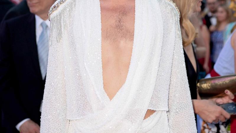Cum arată Conchita Wurst când renunță la rochii, perucă și machiaj. Transformarea ei, o surpriză pentru fani
