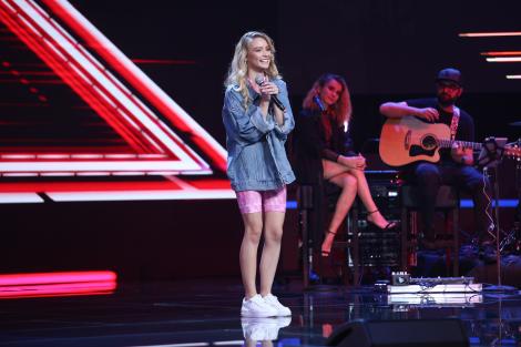 X Factor 2020. Oana Velea i-a cucerit pe jurați cu frumusețea și „cristalul din glas”. Ce a decis Ștefan Bănică în privința ei