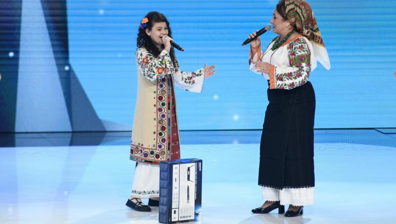 Laura Lavric, un nume mare pentru muzica populară din România, a susținut un moment de stand-up comedy de senzație în fața juraților iUmor.