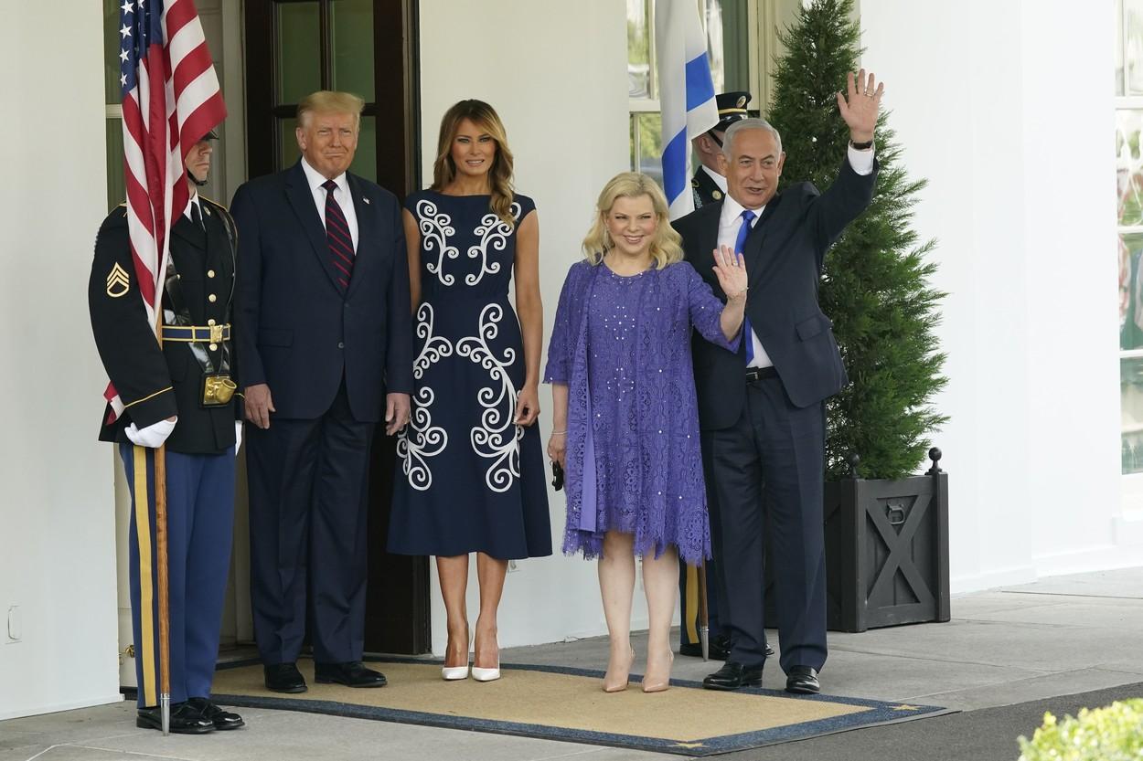 Cele mai spectaculoase ținute purtate de Melania Trump cât timp a fost Prima Doamna a SUA