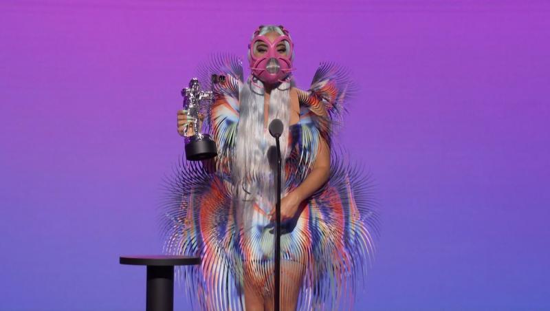 Lady Gaga, eroare flagrantă de Photoshop la final de 2020. Ce au observat fanii la această poză publicată