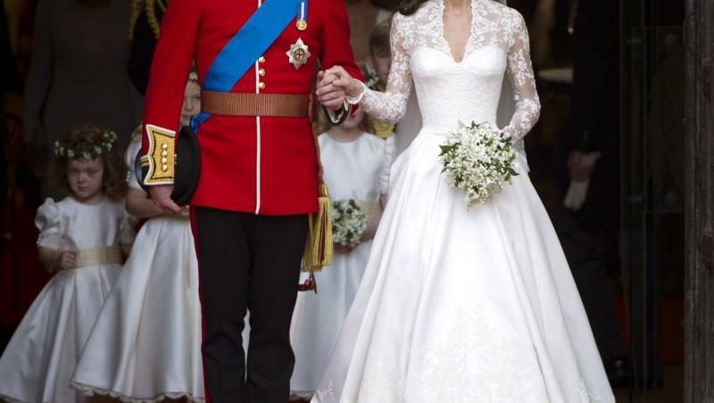 Drama femeii care a brodat rochiile de mireasă ale Duceselor Kate Middleton și Meghan Markle. Prin ce trece acum