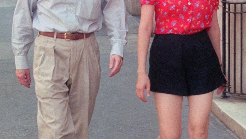 Woody Allen s-a căsătorit cu fiica adoptivă a iubitei sale