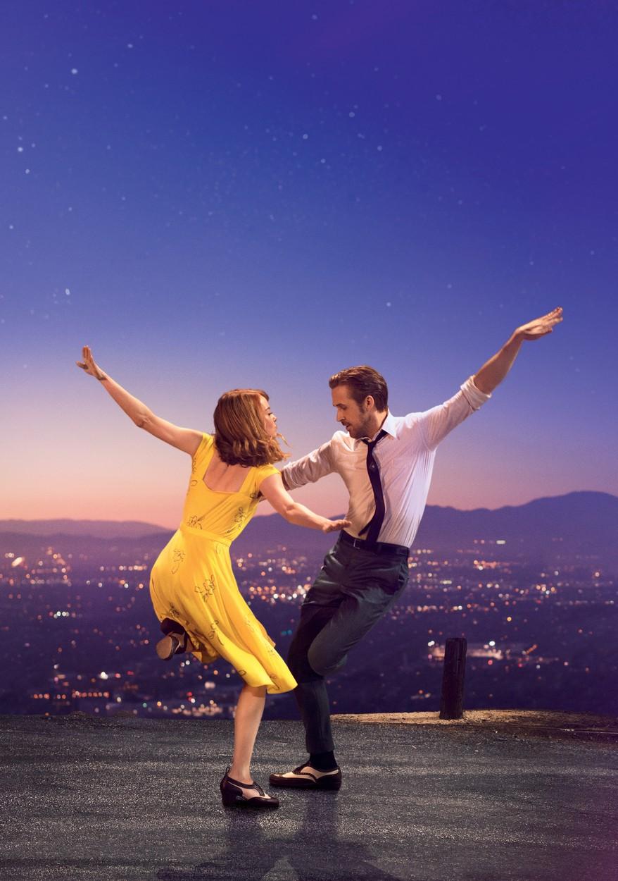 Emma Stone și Ryan Gosling în La La Land