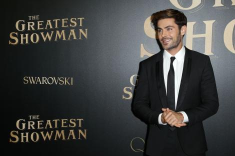 Râvnitul actor de la Hollywood e din nou singur. Cu ce femei frumoase s-a iubit Zac Efron