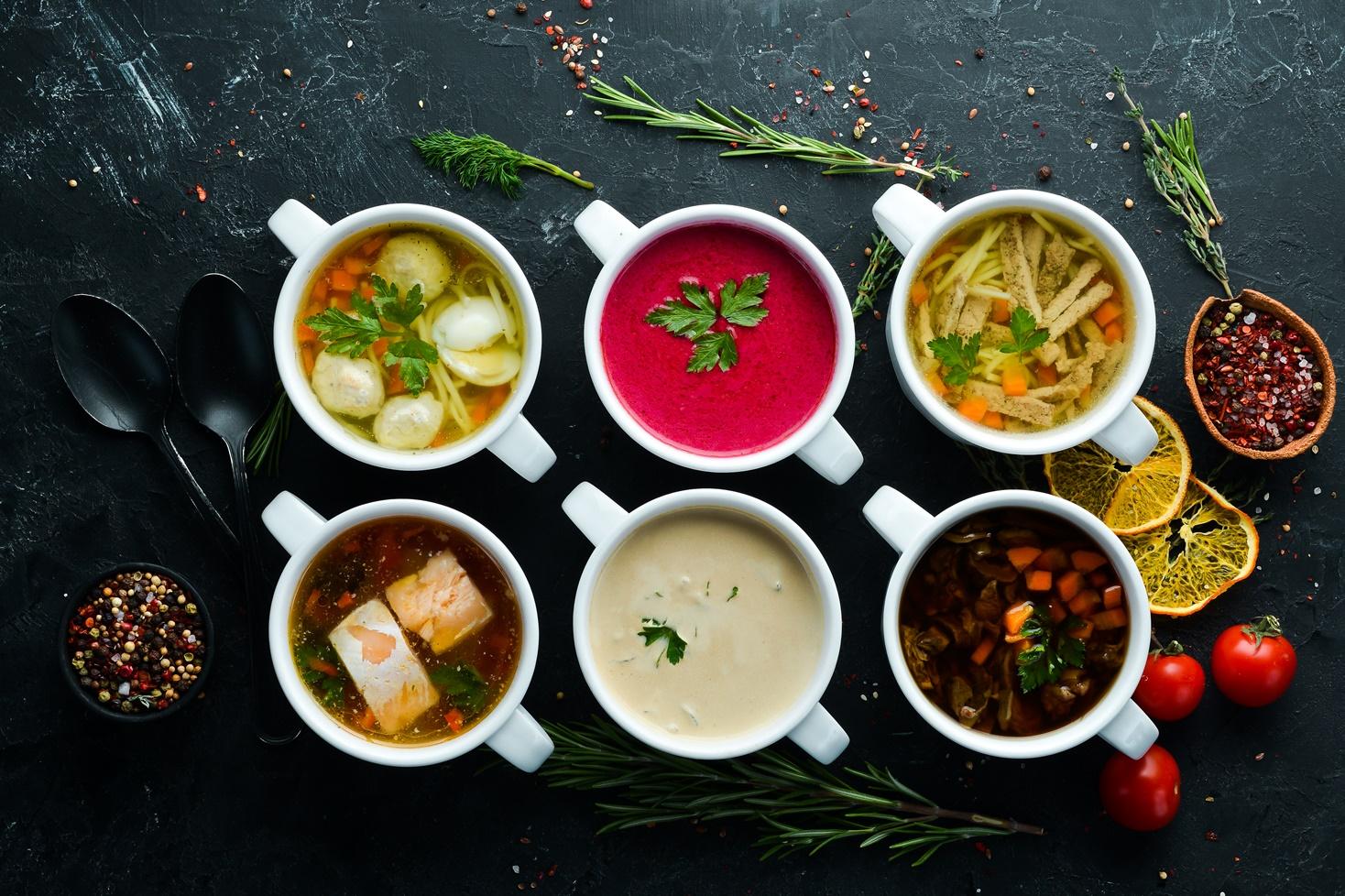 Șase metode de a acri supele și ciorbele în sezonul rece