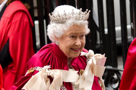 De ce nu a participat Regina Angliei la nunta Prințului Charles și a Camillei. Motivul din spatele deciziei sale controversate