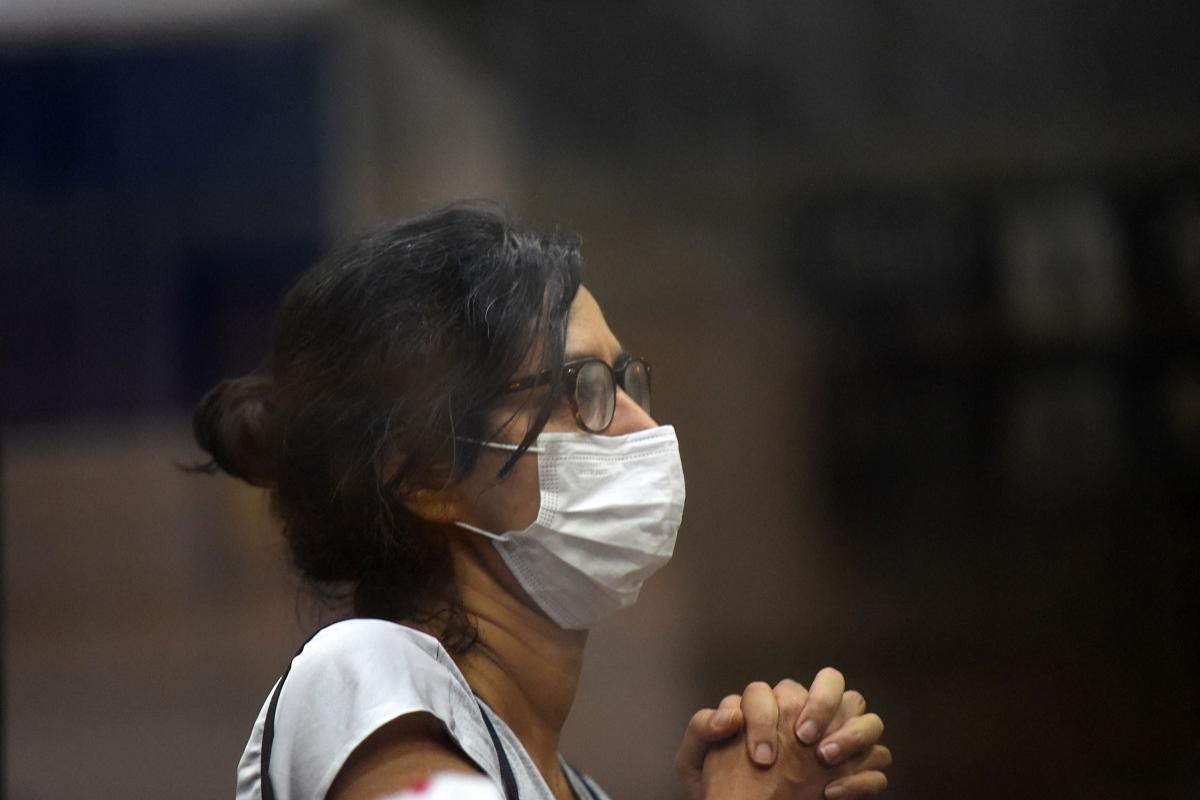 Alertă medicală &icirc;n Rom&acirc;nia! Coronavirusul a ajuns &icirc;n țară? O femeie, izolată la domiciliu, după o călătorie &icirc;n China! Ce au spus medicii