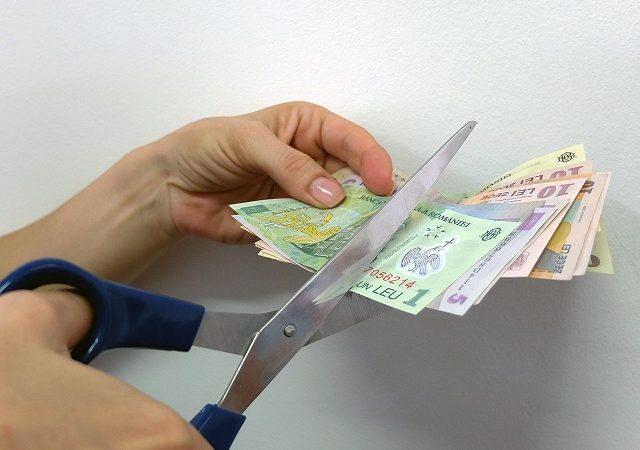 Ce se &icirc;nt&acirc;mplă cu plata pensiilor și a salariilor. Anunțul a fost făcut de premierul demis, Ludovic Orban