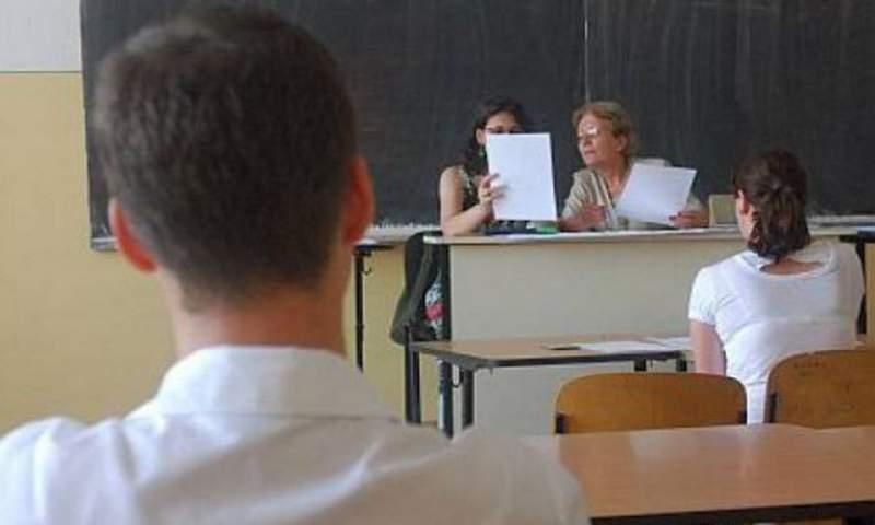 Pericol imens pentru studenții rom&acirc;ni! Cum &icirc;și riscă sănătatea. Medicii trag un semnal de alarmă!