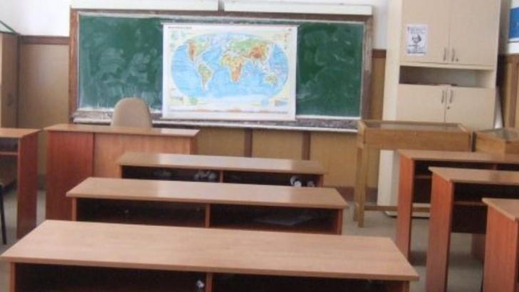 Şcoli &icirc;nchise din cauza epidemiei de gripă. Peste 3.600 de elevi stau acasă