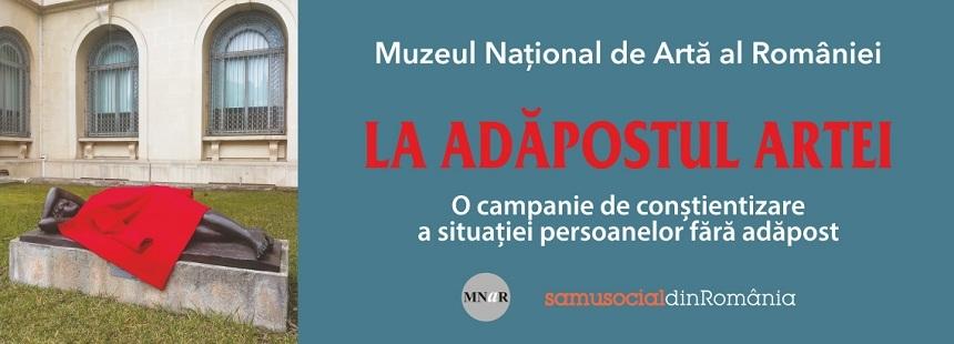 MNAR "a &icirc;mbrăcat" statuile din curtea interioară, &icirc;ntr-o campanie menită să sprijine persoanele fără adăpost