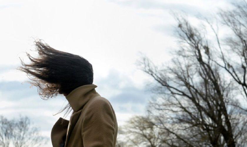 Vremea se &icirc;nrăutățește! Cod galben de v&acirc;nt puternic, &icirc;n mai multe județe din țară&nbsp;