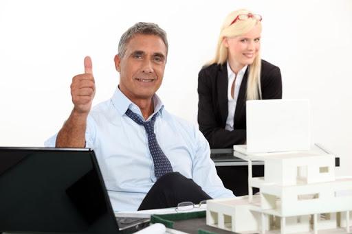 C&acirc;t c&acirc;știgă un manager &icirc;n Rom&acirc;nia. Un șef are salariul de 10 ori mai mare dec&acirc;t un subaltern