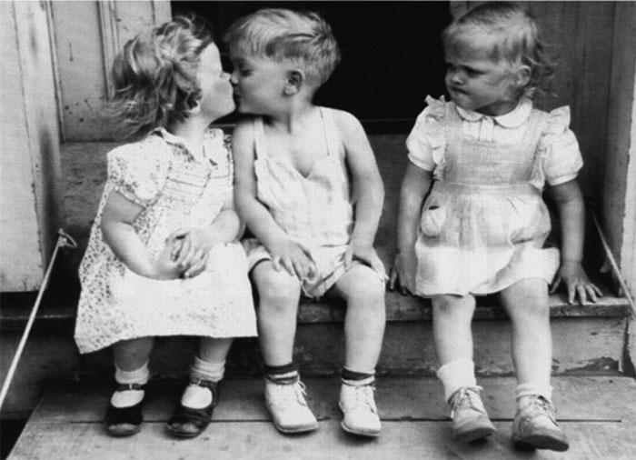 Valentine`s Day. Sf&acirc;ntul Valentin a fost primul care trimis un mesaj de dragoste pe 14 februarie. Tradiții și legende de Ziua &Icirc;ndrăgostiților